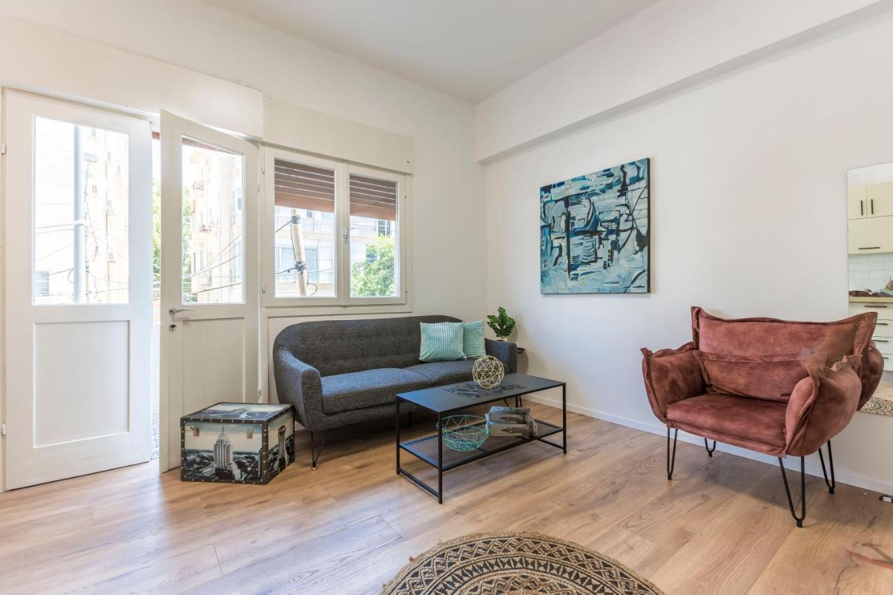 1B Patio Beach House Premium Location W/2 Balcony Tel Aviv Esterno foto