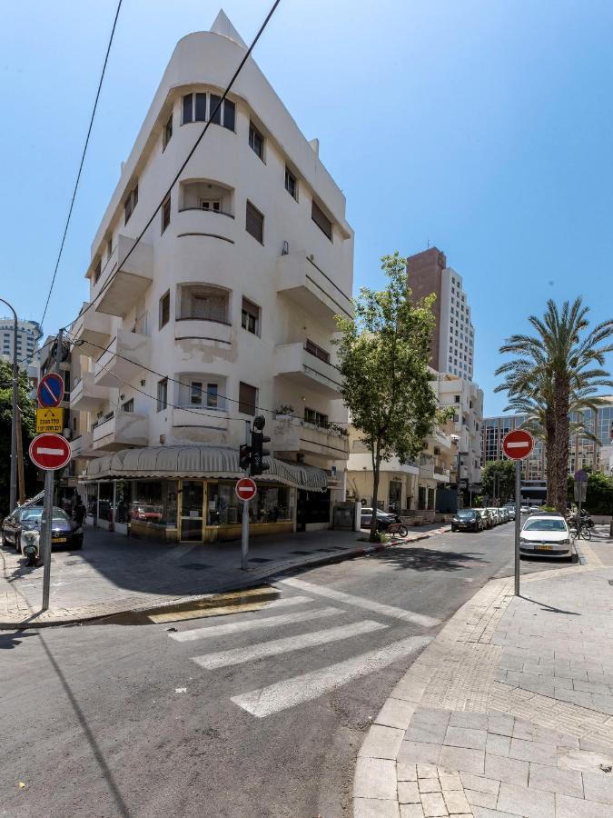 1B Patio Beach House Premium Location W/2 Balcony Tel Aviv Esterno foto